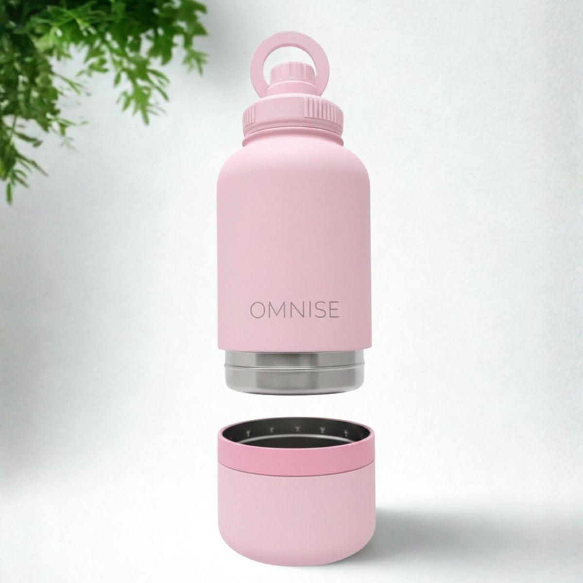 Pink insulated food container with 'OMNISE' branding on a white background